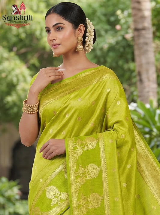 Parrot Green