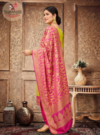 Tapeta Silk Suit with Jamdani Weaving – Elegant Traditional Wear (2.5 Meters)
