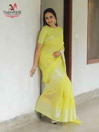 Kanchipuram (Kanjivaram) Silk Saree with Silver Zari Work – Elegant Traditional Wear (6.25 Meters)