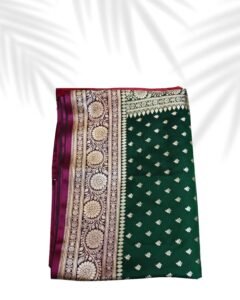 Elegant Green Sanctuary Silk Saree with Traditional Buta Motifs